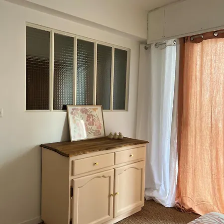 F2 4 Pers - 50m - Clim - Wifi - Parking Apartmán