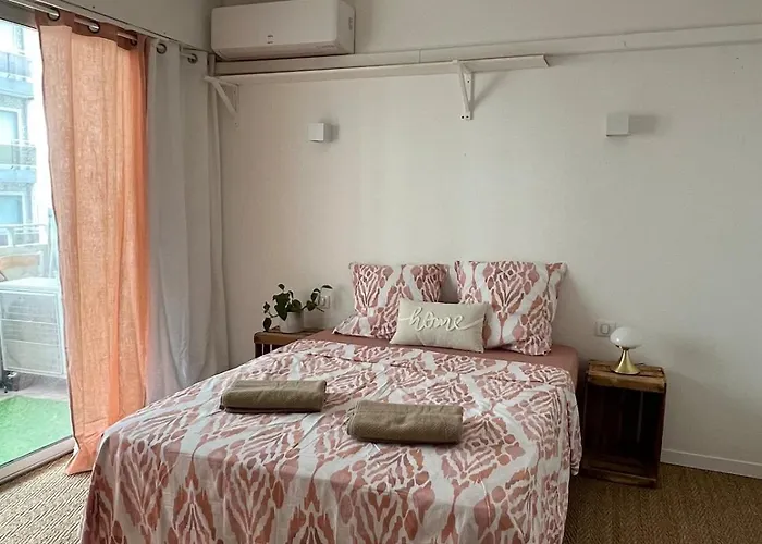 Apartamento F2 4 Pers - 50m - Clim - Wifi - Parking